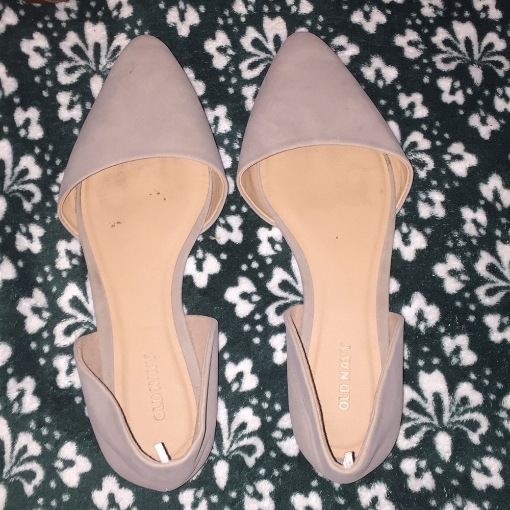 Old navy tan, suede cropped flats